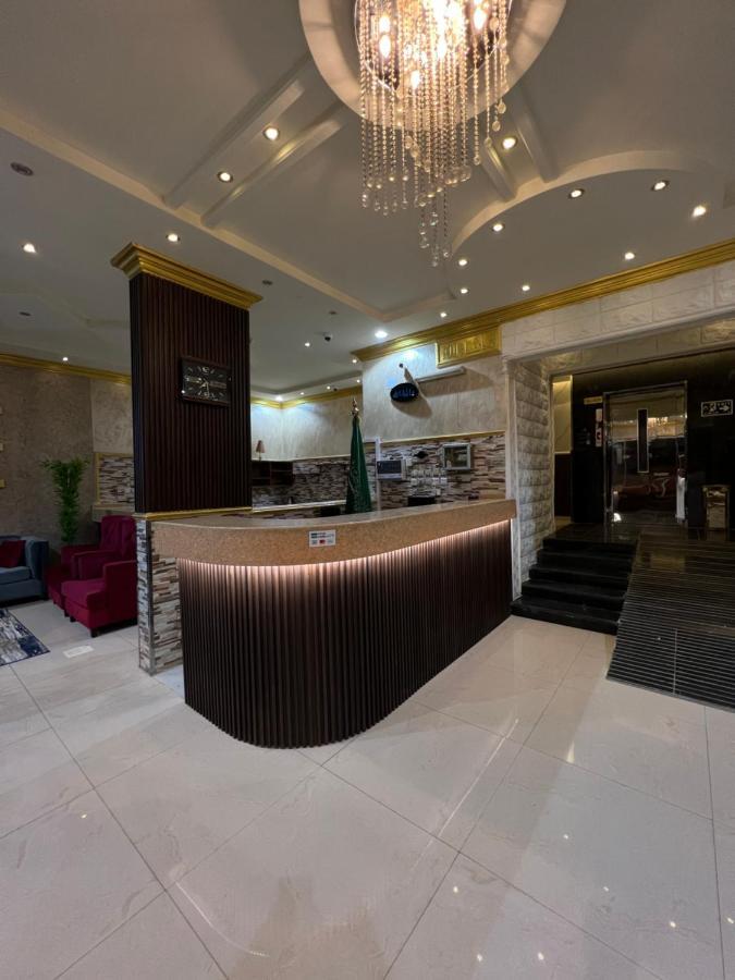 أجنحة ورد للوحدات الفندقية Khamis Mushait Exterior foto